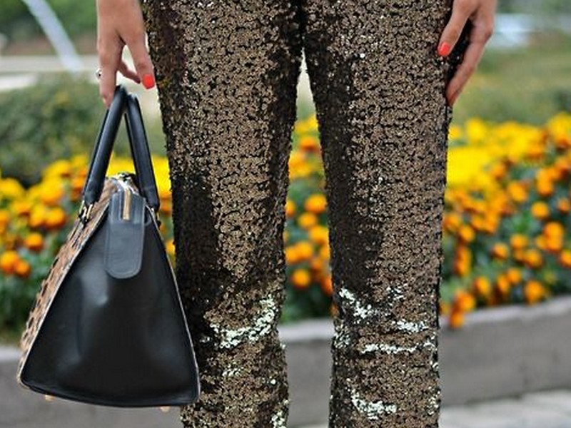 shiny pants